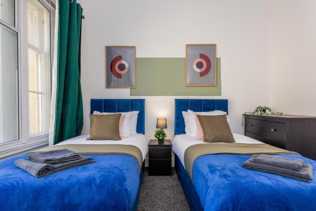 Newcastle'S Most Central Apartment - Sleeps 10 Exterior photo